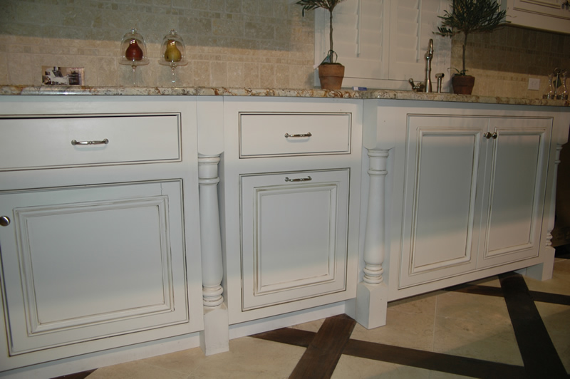 AD Painted kitchen cabinets